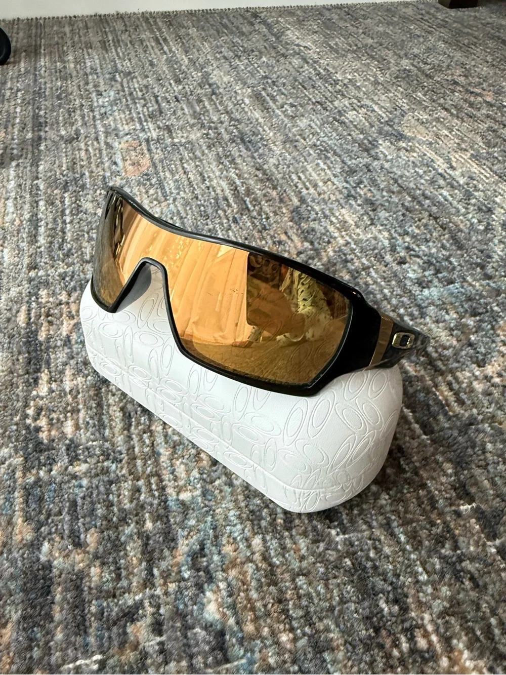 Shaun White signature series offshoot sunglasses